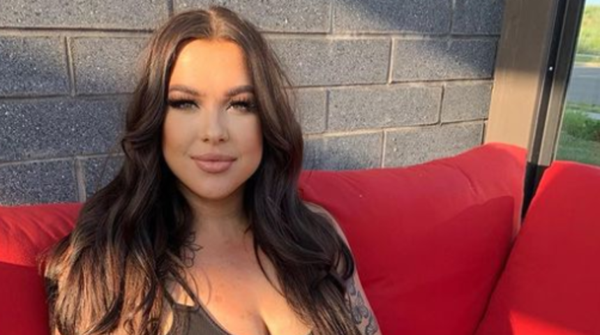 Eski kocasının müstehcen fotoğraf sattığı hesabına abone olduğunu ifşa etti! “Nafaka ödemiyor ama..."