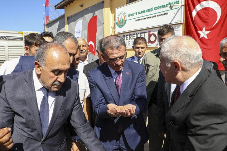 Van'da çiftçilere sertifikalı tohum desteği verildi G4