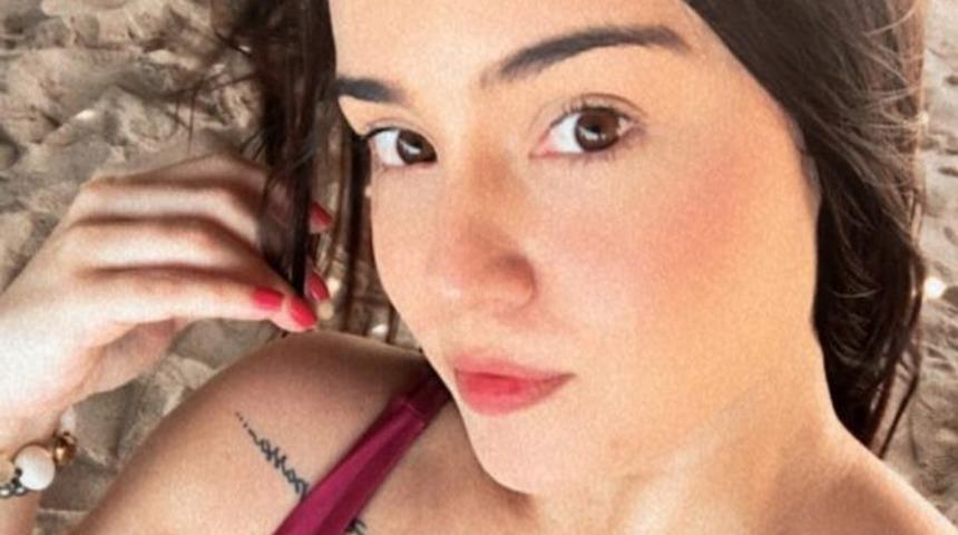 Göğüs küçültme ameliyatını finanse etmek için öyle bir yol seçti ki... Sosyal medyadan seks çekilişi yaptığını duyurdu