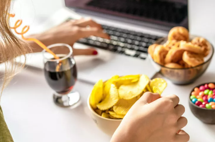 Fark etmiyorsunuz ama içten içe zehirliyor! Direkt diyabete yol açıyor G1