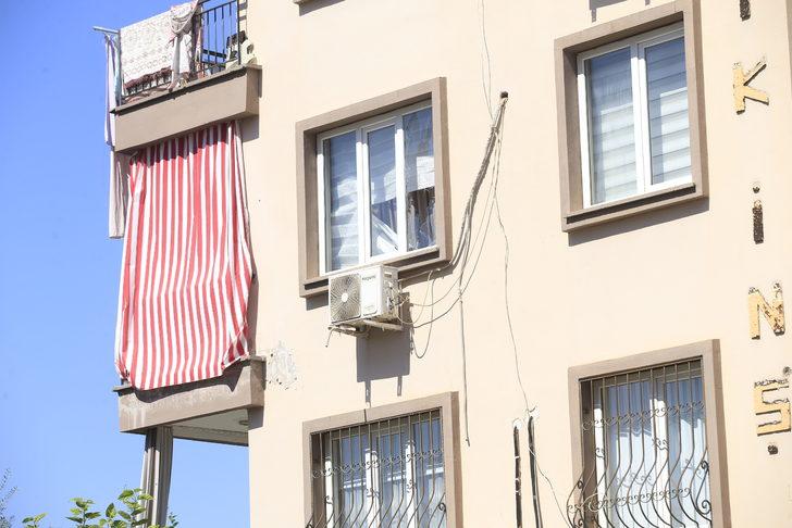 Antalya'da eşini bıçakla tehdit eden şüpheli gözaltına alındı G1