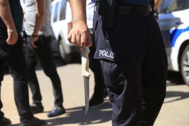 Antalya'da eşini bıçakla tehdit eden şüpheli gözaltına alındı G3