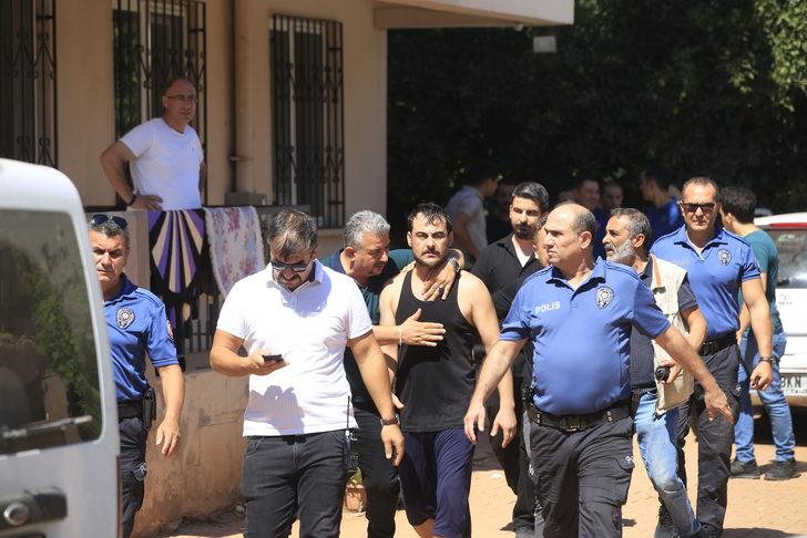 Antalya'da eşini bıçakla tehdit eden şüpheli gözaltına alındı G2