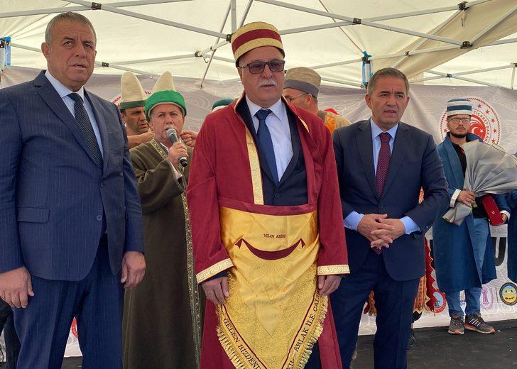 Kırşehir'de ilin Ahisi, kalfası ve çırağına "Ahi duası" ile ödülleri verildi G3