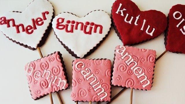 Anneler günü hediyeleri : Anneler günü için reklamdan uzak ilginç ucuz anneler günü hediye fikirleri