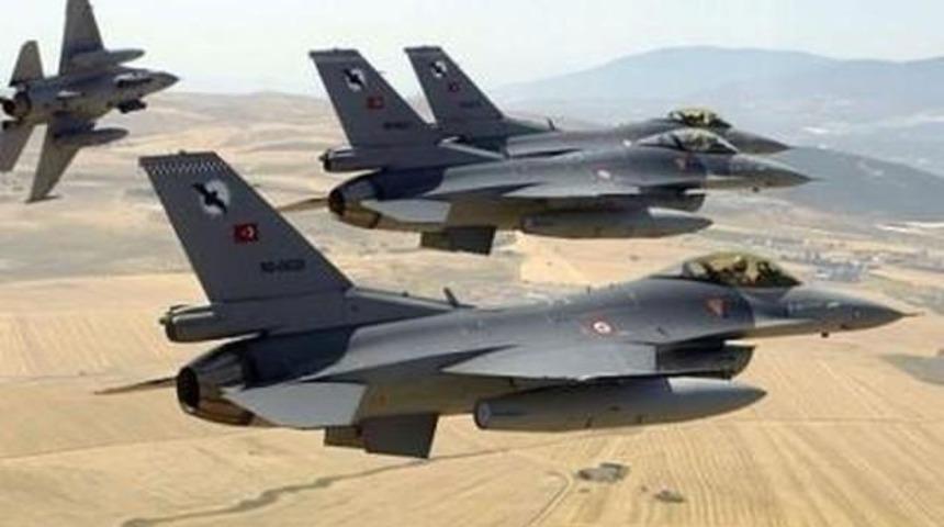 T&uuml;rk Savaş U&ccedil;akları PKK Hedeflerine Bomba Yağdırdı!