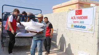 Sadakataşı Derneğinden İdlib'e yardım