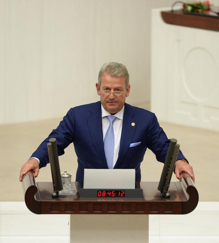 Eski CHP Milletvekili Haluk Pekşen hayatını kaybetti G1