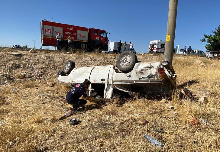 Adıyaman'da şarampole devrilen pikaptaki 1 kişi öldü, 3 kişi yaralandı G1