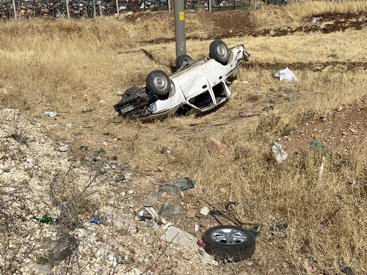 Adıyaman'da şarampole devrilen pikaptaki 1 kişi öldü, 3 kişi yaralandı G3