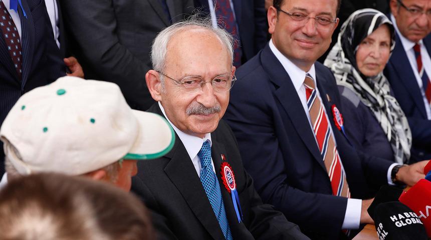 CHP Genel Başkanı Kılı&ccedil;daroğlu, Silivri'de &ccedil;ift&ccedil;ilere seslendi! 'Allah'ın g&uuml;neşi bedava...'