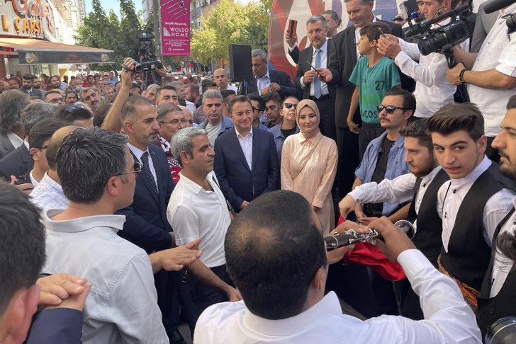 DEVA Partisi Genel Başkanı Babacan, Elazığ'da temaslarda bulundu G4