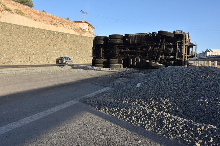 Kars'taki trafik kazasında 1 kişi hayatını kaybetti, 1 kişi yaralandı G5