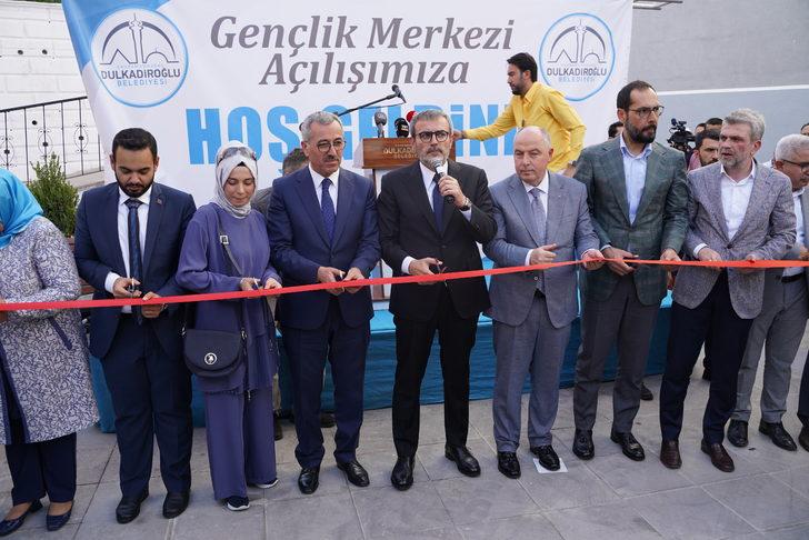 AK Parti Grup Başkanvekili Ünal, Kahramanmaraş'ta gençlik merkezi açılışında konuştu: G2