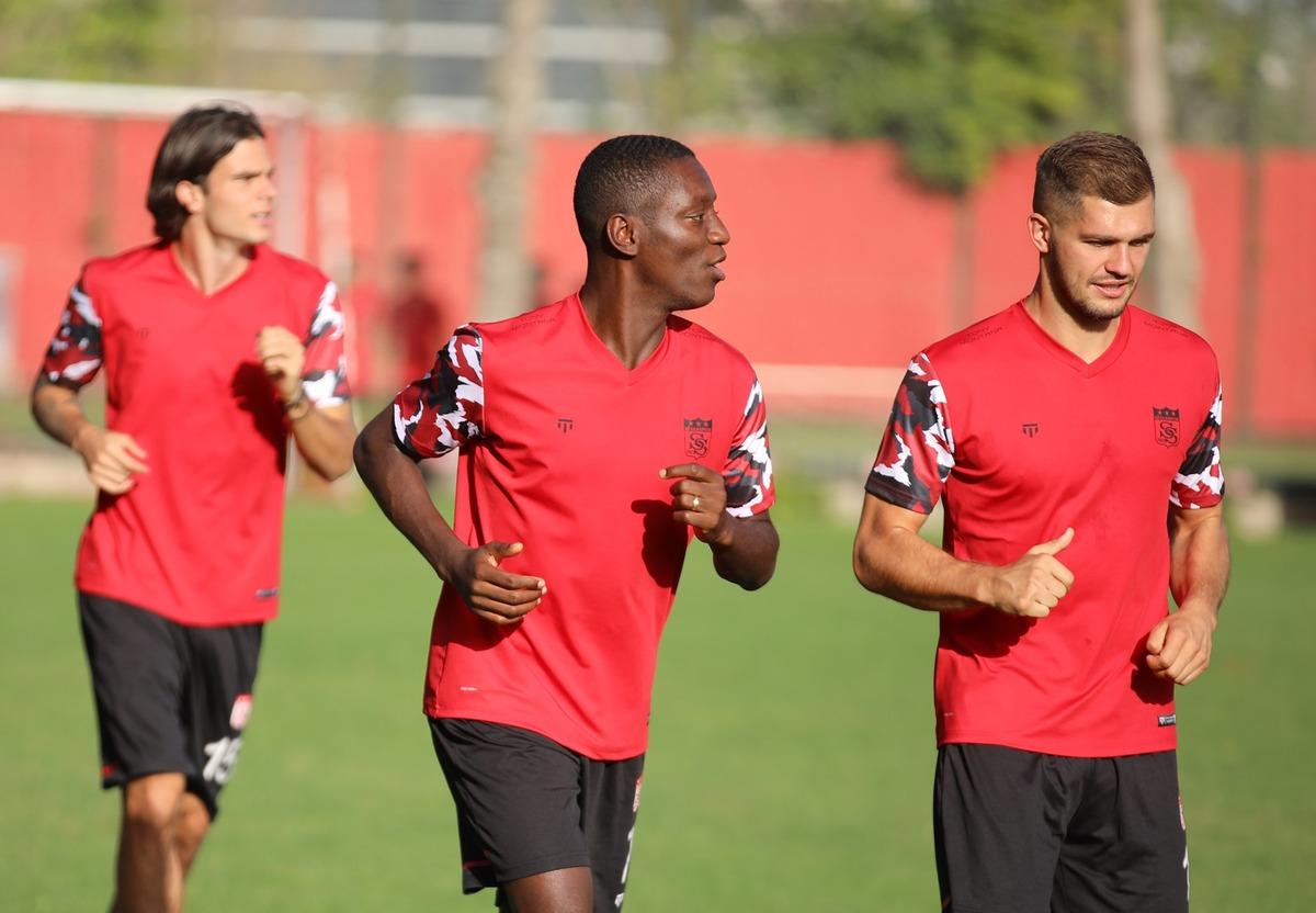 Sivasspor, Ankarag&uuml;c&uuml; ma&ccedil;ının hazırlıklarına başladı