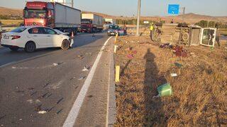 Sivas’ta iki aracın karıştığı kazada 4 kişi yaralandı