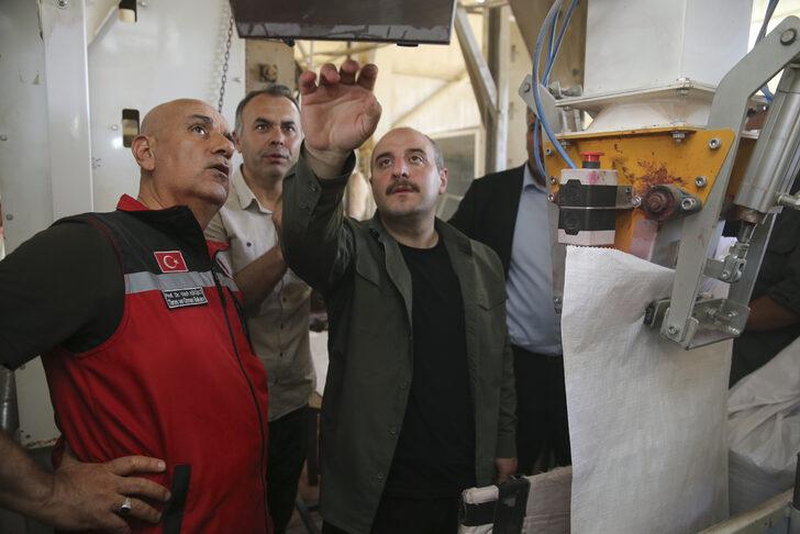 Bakanlar Varank ile Kirişci, Şereflikoçhisar'da tohum eleme tesisini ziyaret etti G4