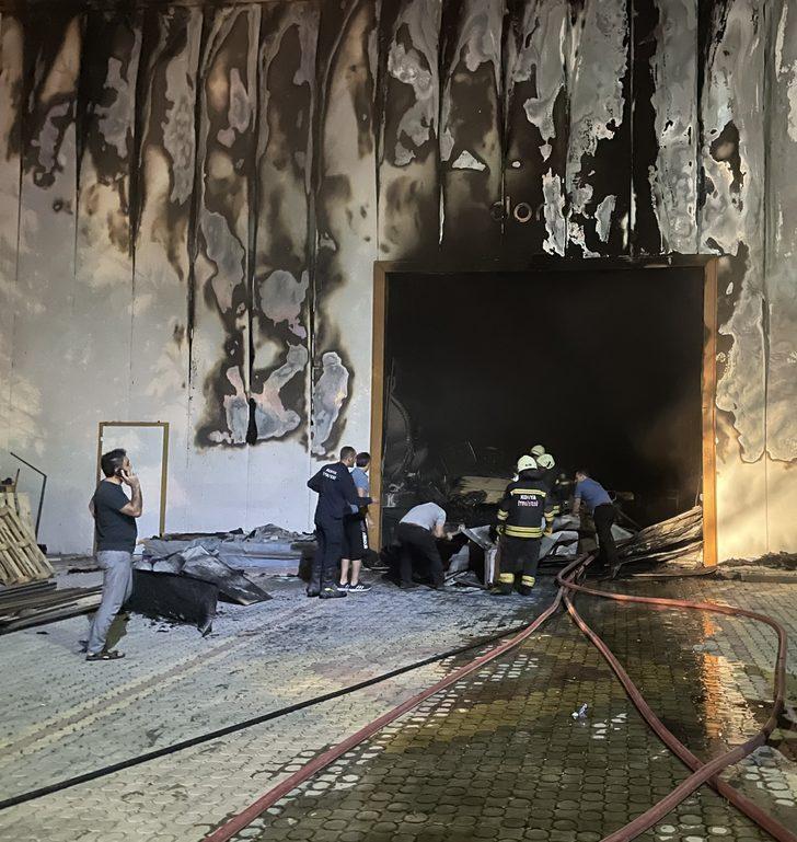 Konya'da plastik fabrikasında çıkan yangın söndürüldü G3