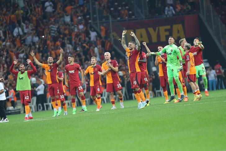 Okan Buruk: Mutlu değilim! Icardi: Çok mutluyum G4