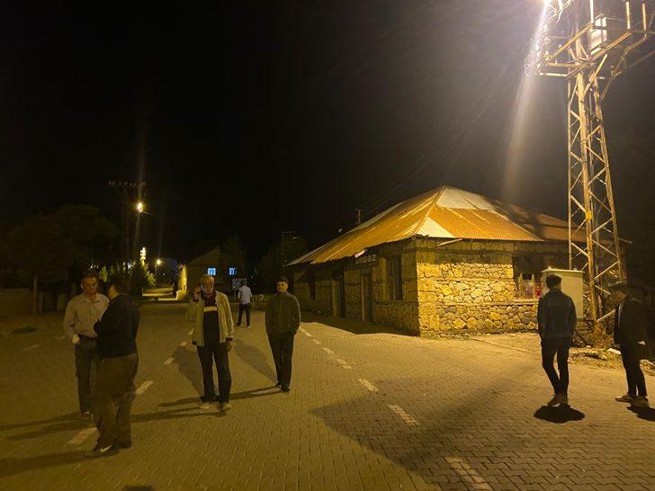 Erzurum'un Çat ilçesinde 4,9 büyüklüğünde deprem G5