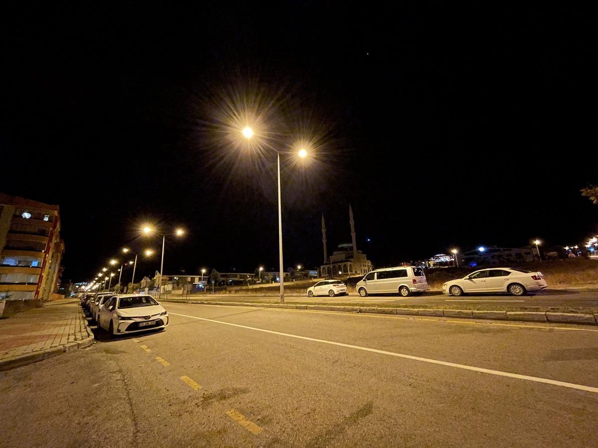 Erzurum'un &Ccedil;at il&ccedil;esinde 4,9 b&uuml;y&uuml;kl&uuml;ğ&uuml;nde deprem