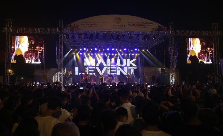 Haluk Levent Gaziantep'te konser verdi G2