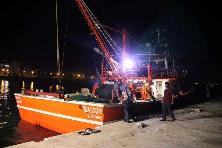 Mersin'de balıkçıların açık denizlerden dönüşleri başladı G1