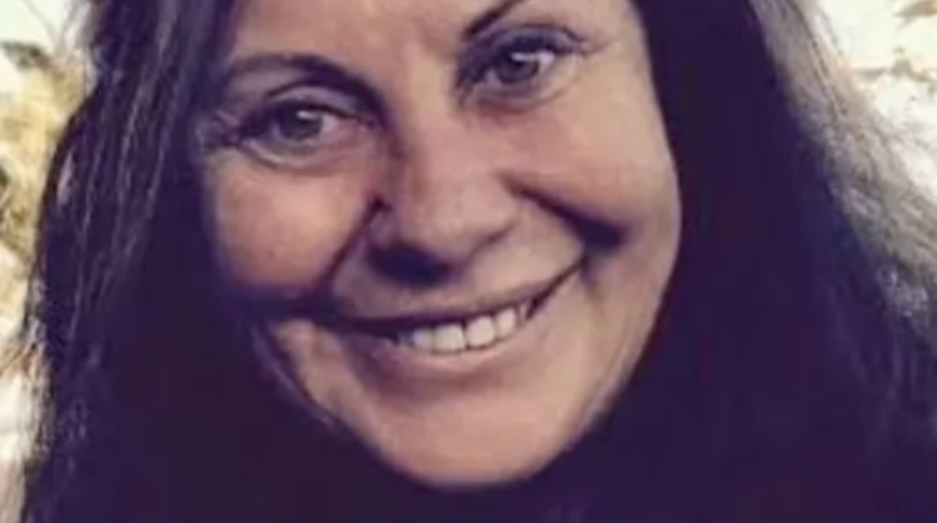 Kendi cenazesine dahil oldu! Yas tutanlara öyle bir mesaj verdi ki...