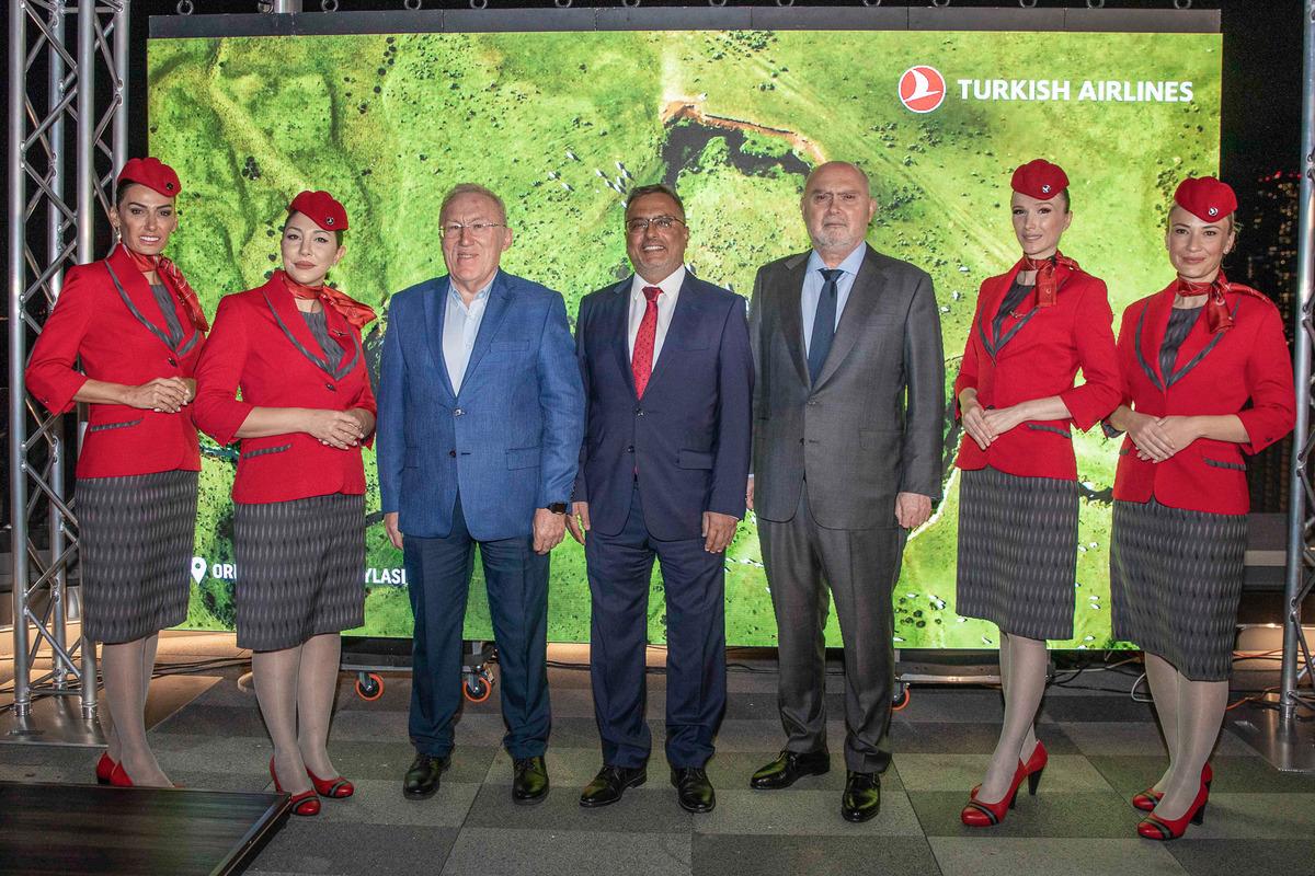 THY ve T&uuml;rkiye Cumhuriyeti New York Başkonsolosluğu "Connect" fotoğraf sergisini a&ccedil;tı