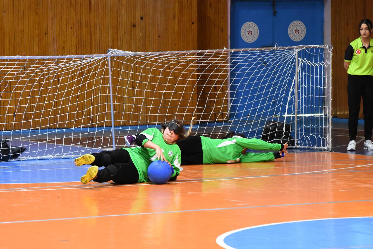 Ordu'da golbol birinci devre m&uuml;sabakaları başladı