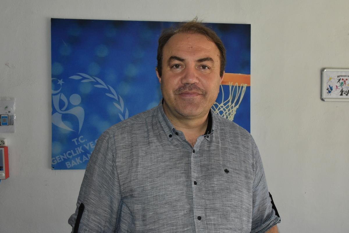 Ordu'ya gelen &uuml;niversite &ouml;ğrencileri g&ouml;revlilerce karşılanıyor