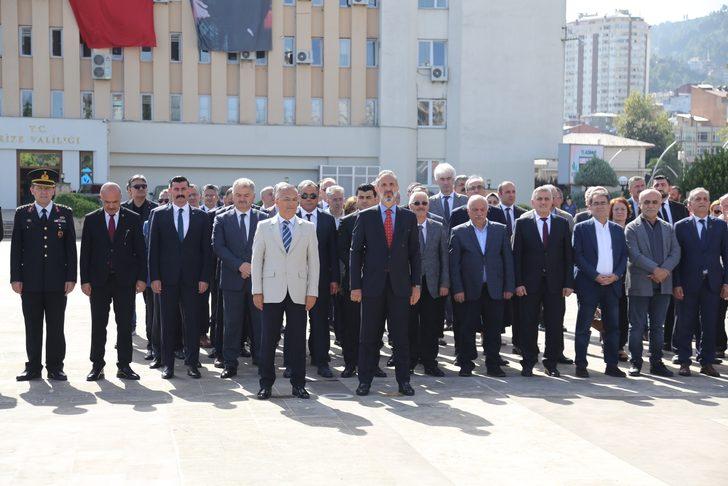 Büyük Önder Atatürk'ün Rize'ye gelişinin 98. yıl dönümü törenle kutlandı G1