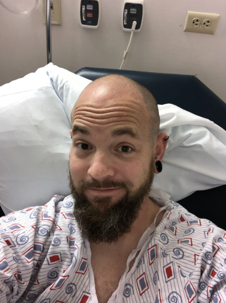 5 yıl önce burun piercingini kaybetti! Bulduğu yere kendisi bile inanamadı G5