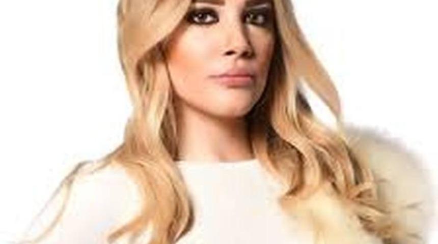 İşte Benim Stilim Simay Tokatlı Kimdir Yaşı Boyu Kariyeri