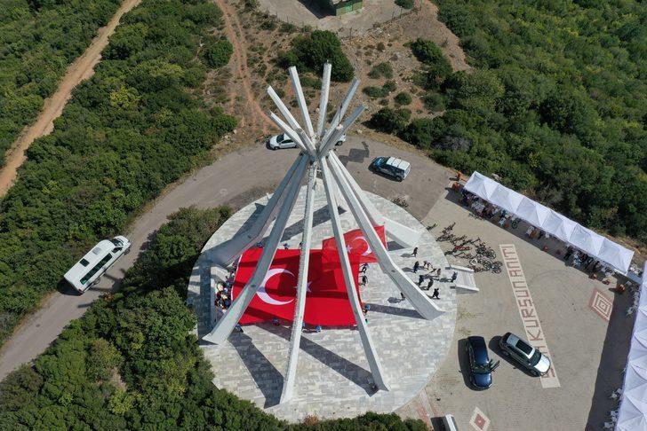 Milli Mücadele'nin başladığı Samsun'dan son kurşunun atıldığı Bandırma'ya Türk bayrağını taşıdı G1