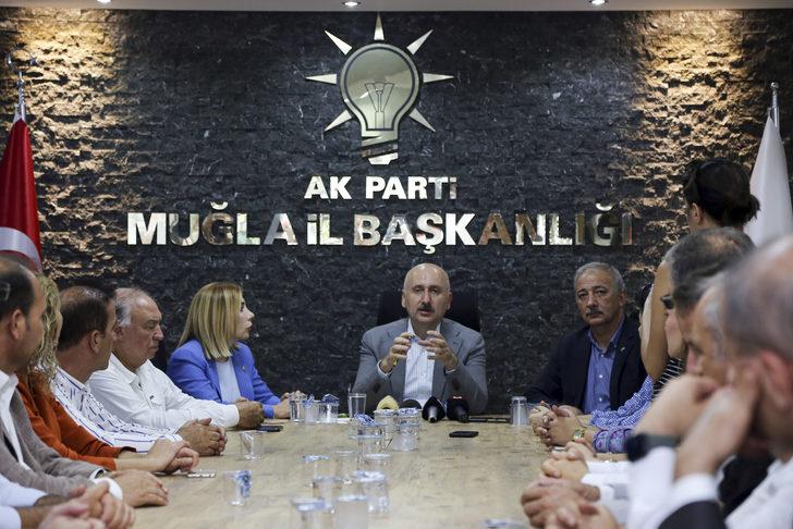 Ulaştırma ve Altyapı Bakanı Karaismailoğlu, AK Parti Muğla İl Başkanlığında konuştu: G3