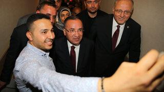 Adalet Bakanı Bozdağ, AK Parti Gaziantep İl Danışma Meclisi'ne katıldı: (2)