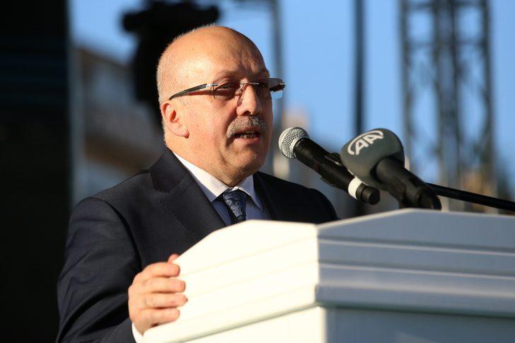 Çalışma ve Sosyal Güvenlik Bakanı Bilgin, Kırşehir'de 35. Ahilik Haftası kapanış töreninde konuştu: G4