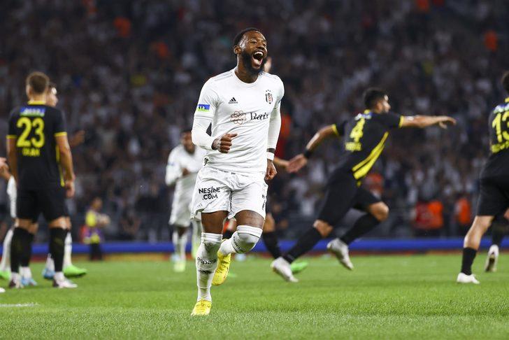 Son dakika: İstanbulspor - Beşiktaş maçının hemen başında ilginç gol! Kevin N'Koudou ve Jensen kuralı unuttu, frikik ağlarla buluştu... G1