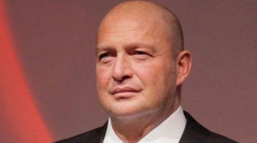 57 yaşında hayatını kaybeden Mustafa Ko&ccedil;'un cenazesine seğmenler katıldı