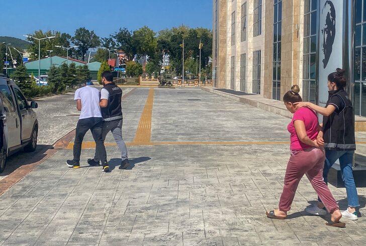 Uşak'ta uyuşturucu operasyonunda 2 zanlı tutuklandı G2