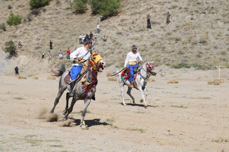 Denizli'de Miryokefalon Zaferi'nin 846. yıl dönümü kutlandı G4