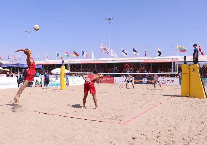 19 Yaş Altı Dünya Plaj Voleybolu Şampiyonası'nda çeyrek final maçları tamamlandı G1