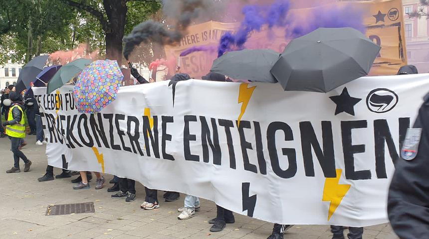 Avusturya'da hayat pahalılığı protesto edildi! Cumhurbaşkanından gösterilere destek