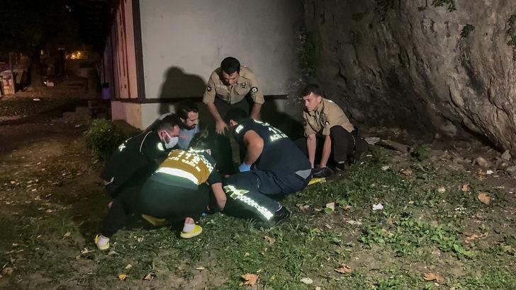 Bursa'da kayalıklardan düşen kişi yaralandı G3