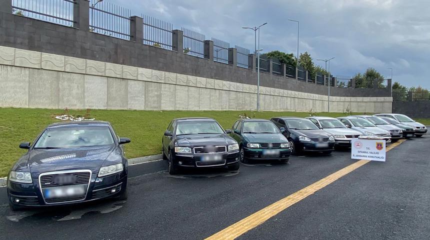 İstanbul'da "change" araç operasyonunda 8 kişi gözaltına alındı