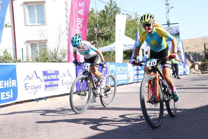 Uluslararası Erciyes MTB Cup Dağ Bisikleti Yarışları'nın ikinci etabı koşuldu G2