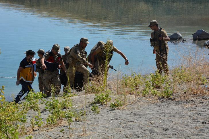 Şanlıurfa'da zıpkınla balık avlamak amacıyla gölete giren lise müdürü boğuldu G5