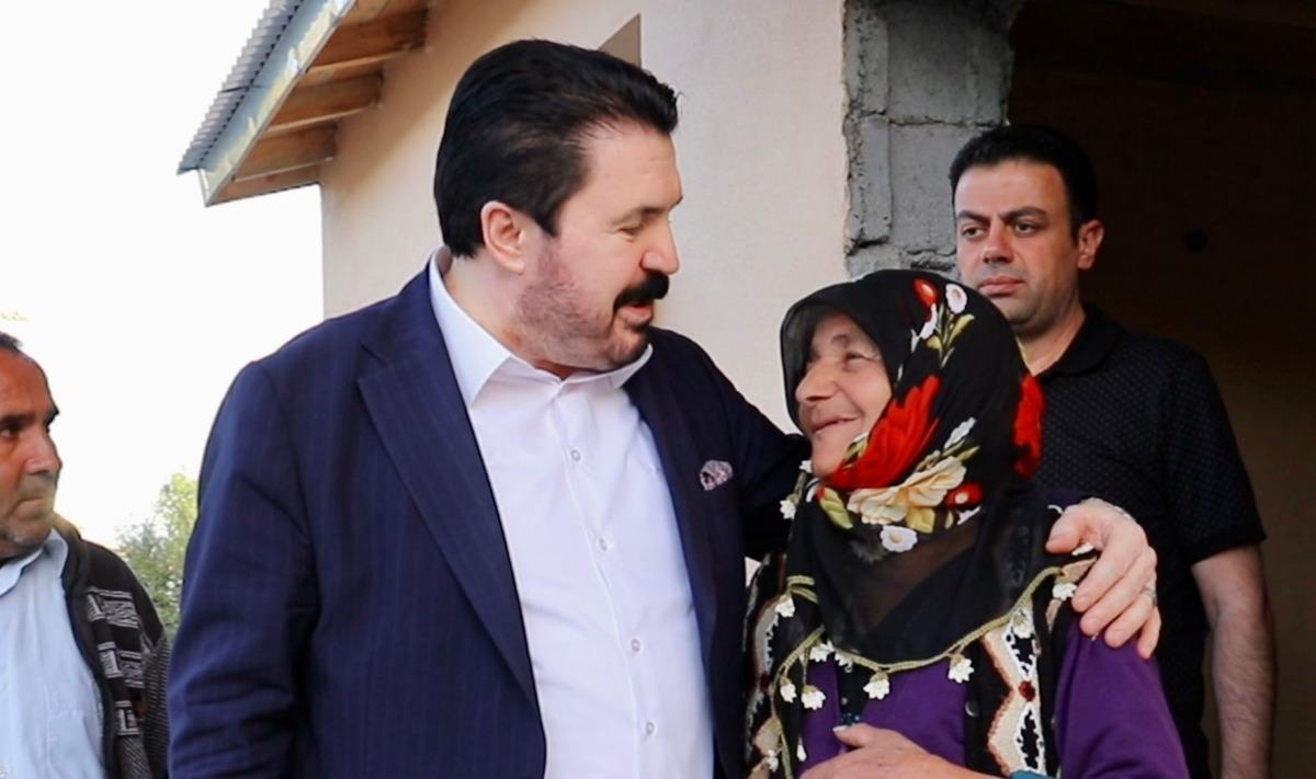 Ağrı'da iki aile, belediye ve hayırseverlerin desteğiyle ev sahibi oldu