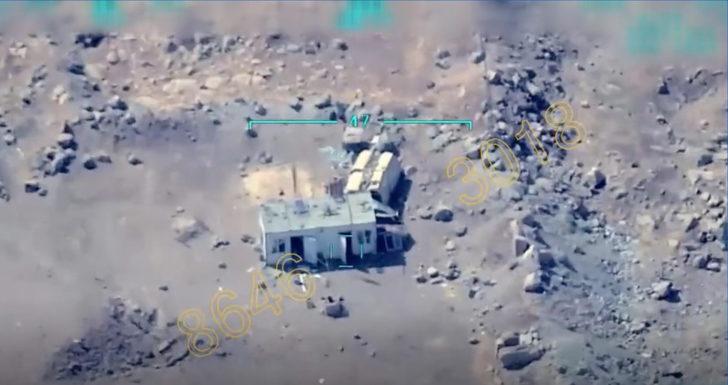 Şanlıurfa Valisi Ayhan'dan terör saldırısında yaralanan askere ziyaret G4